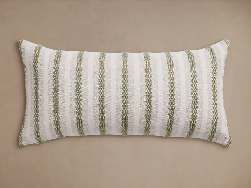 Baleia Coastal-Style Lumbar Pillow Cover 1
