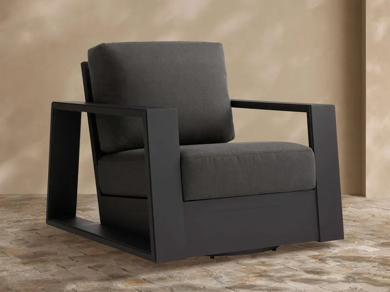 Canyon Aluminum Outdoor Swivel Armchair 1