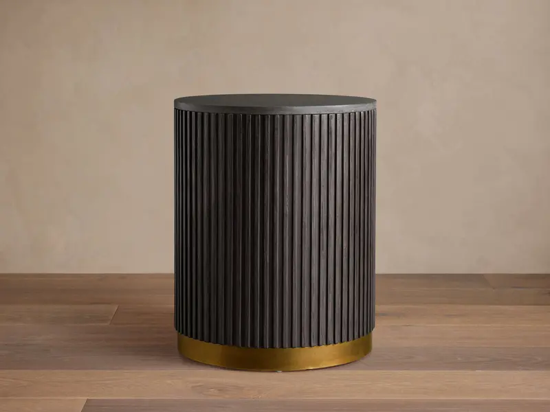 Finnley Compact Wood End Table With Shelf 1