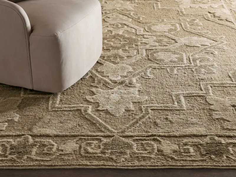 Gia Artisan Hand-Knotted Area Rug 1