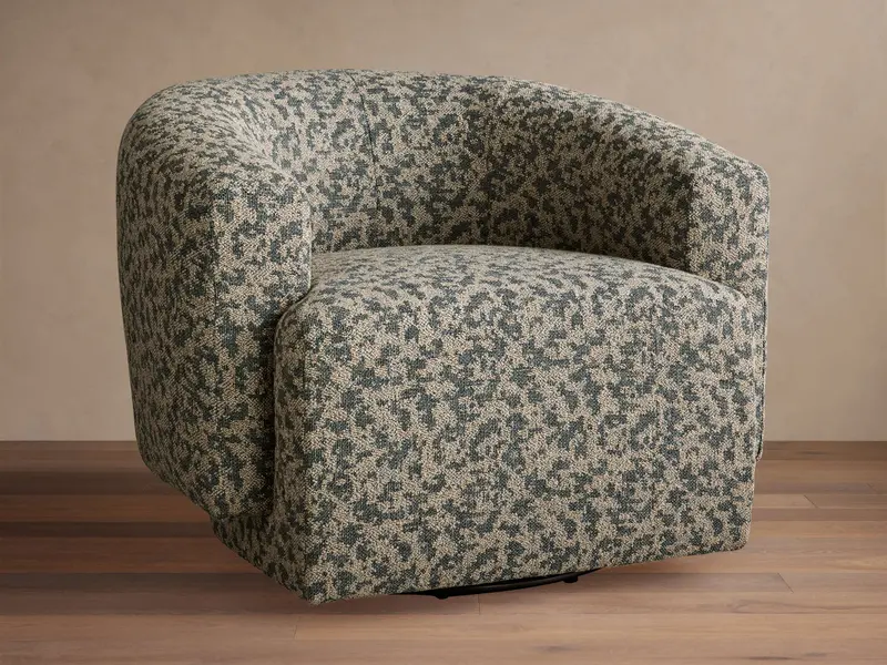 Hamlin Ergonomic Swivel Chair With Mesh Back 1