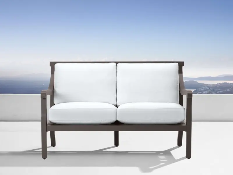 Hamptons Standard Aluminum Outdoor Sofa – Streamlined Patio Configuration 1