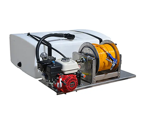 Master Mfg 110-Gallon Space-Save Pro Lawn Sprayer – Painted Steel Construction 1