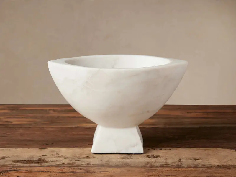 Oslo Footed Ceramic Serving Bowl 1