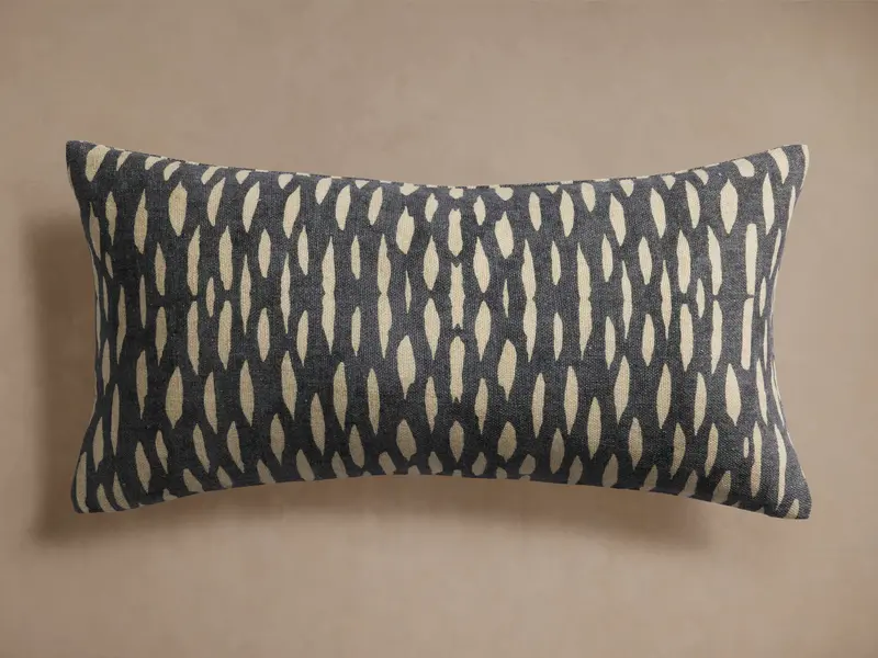 Satia Linen Lumbar Pillow Cover 1