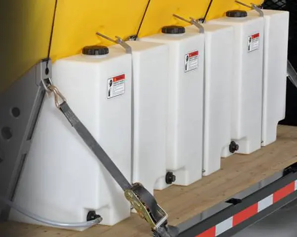 Snowex Helixx 200-Gallon Pre-Wet & Direct Liquid Application System — Model 74620 1