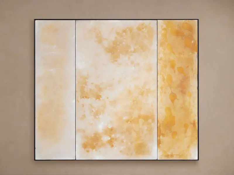 Thierry Circular Wall Mirror With Minimalist Frame 1
