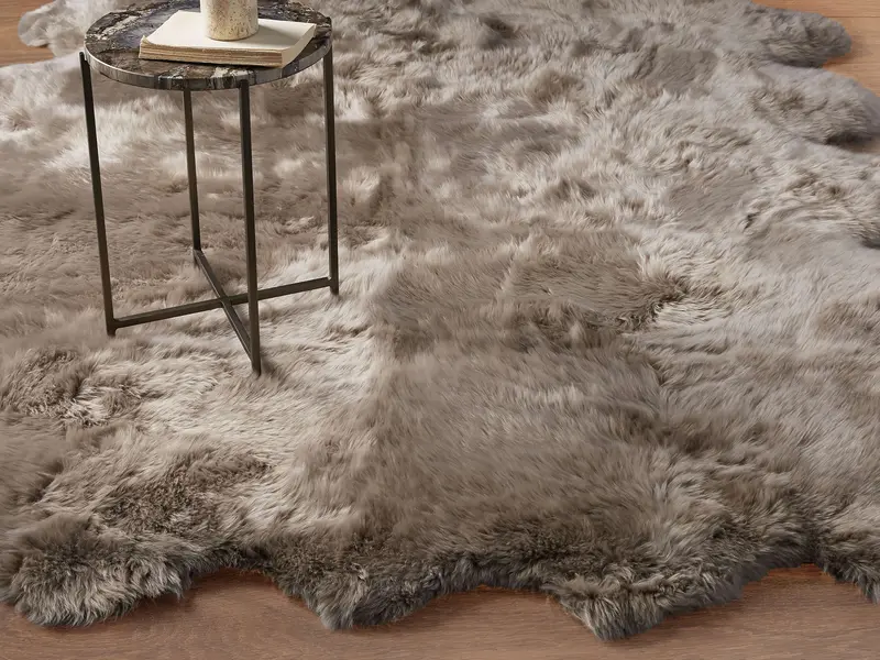 Vole-Tone Sheepskin Wool Area Rug 1