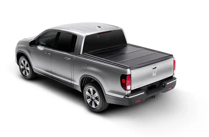 Low-Profile Hard Folding Tonneau Cover For 2019–2025 Gmc/Chevrolet Sierra & Silverado Hd (6'10" Bed) 1