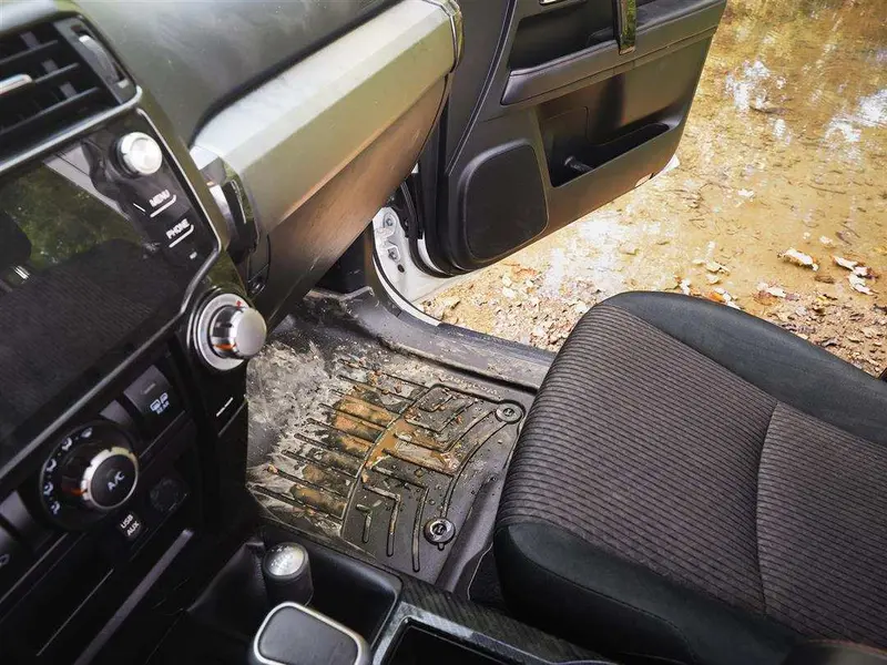 Weathertech 449081Im Front Heavy-Duty Floor Liners For Suvs And Trucks 1